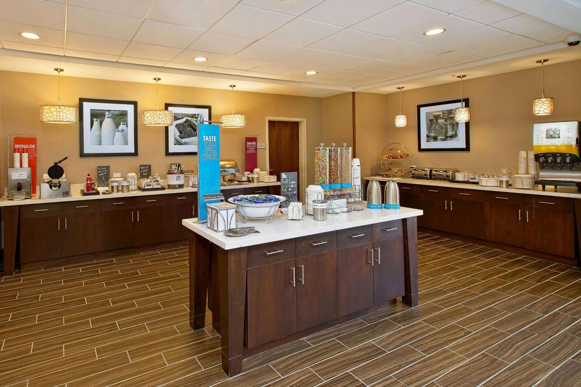 Hampton Inn By Hilton West Bloomfield Novi Farmington Hills Exterior foto
